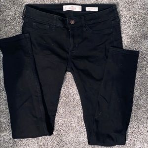 Women’s Hollister Black Skinny’s